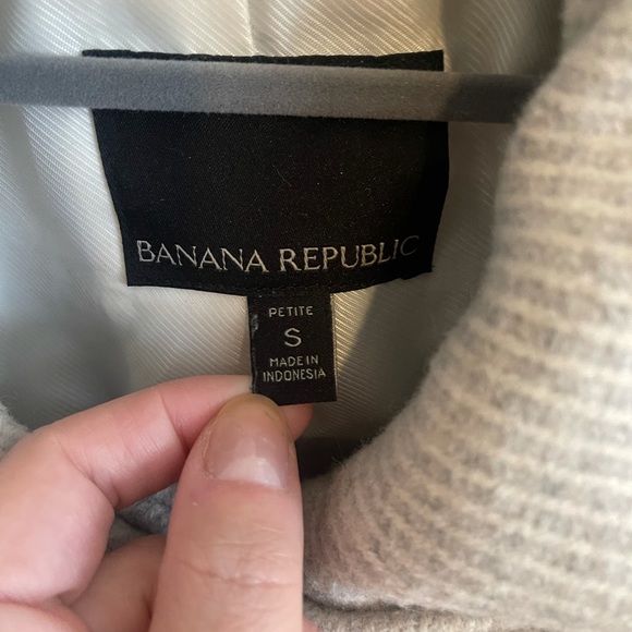 Banana Republic Woman’s Jacket - Picture 6 of 6